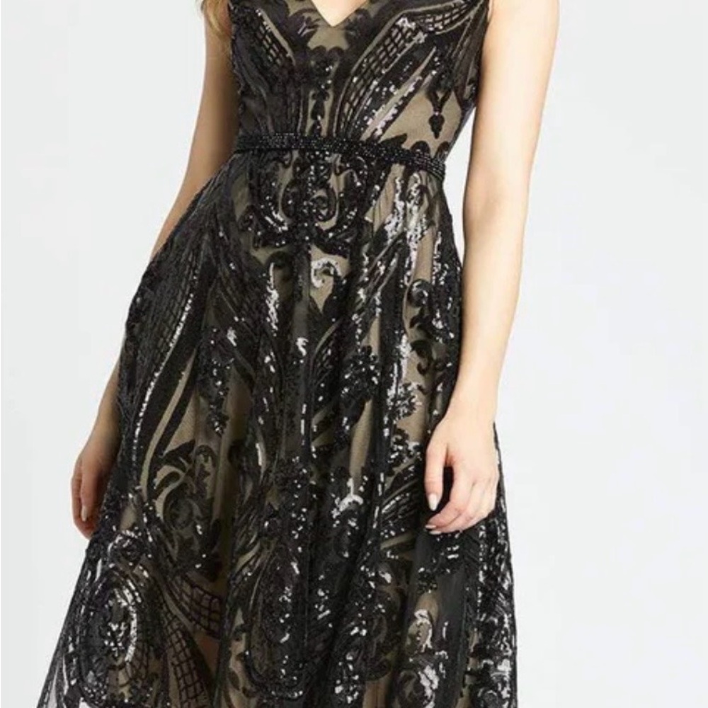 Mac Duggal Black Sequin Embellished Midi Dress